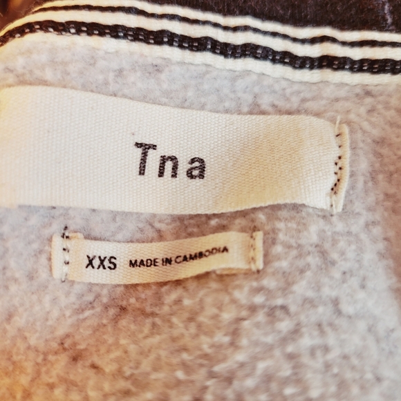 ARITZIA Tna Baltic Embroidered Pullover Hoodie - Picture 6 of 6